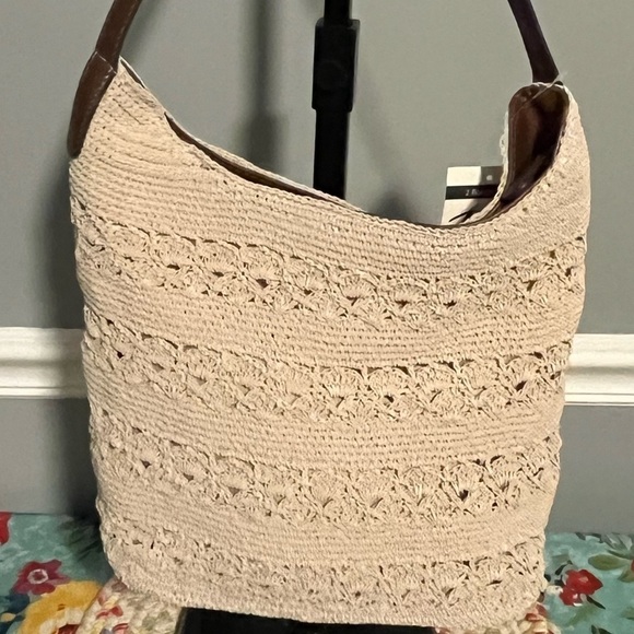 🎠 NEW Vintage Jaclyn Smith Off-White Handbag, New With Tags - Picture 4 of 8